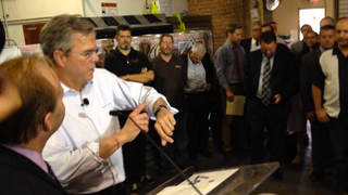 Jeb Bush Says Apple Watch Health Apps Are Better Than Obamacare